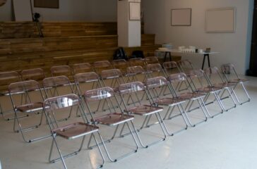 Was braucht eine Stapelstuhl für Veranstaltungen